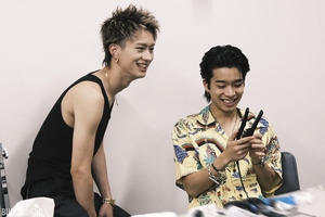 "THE STAR NEXTAGE" Behiind Photos