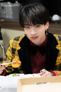 ”JUBiiLEE” MV Behiind Photos Pt.1