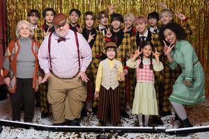 ”JUBiiLEE” MV Behiind Photos Pt.4